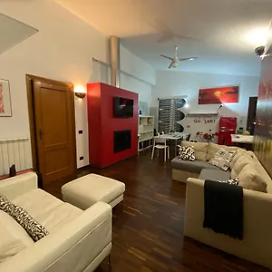 Apartamento Casa Cirella Near Anagnina Metro, Roma